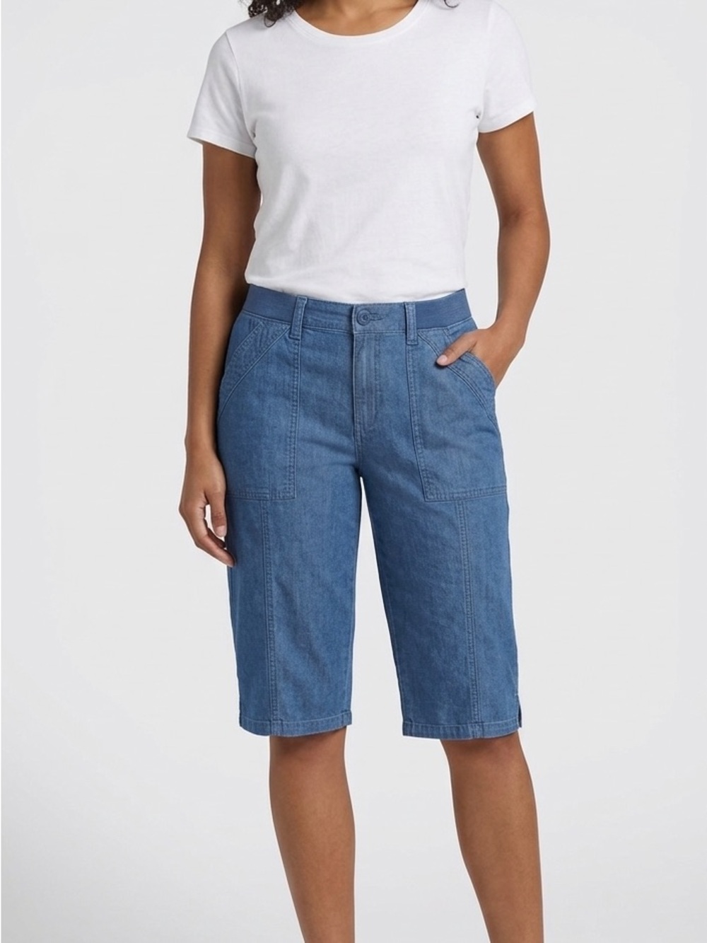 Lee Relaxed Fit Mid Rise Denim Blue Cargo Shorts Size 8m